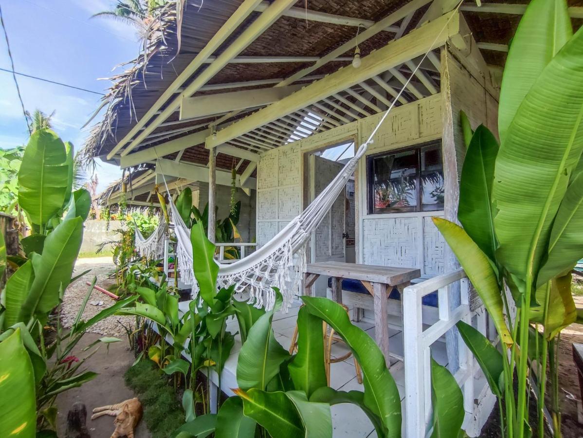 The Surf Shacks - Beach House, Aircon, Fast Wifi General Luna  Εξωτερικό φωτογραφία